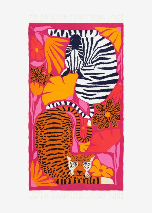 Fuchsia fouta towel